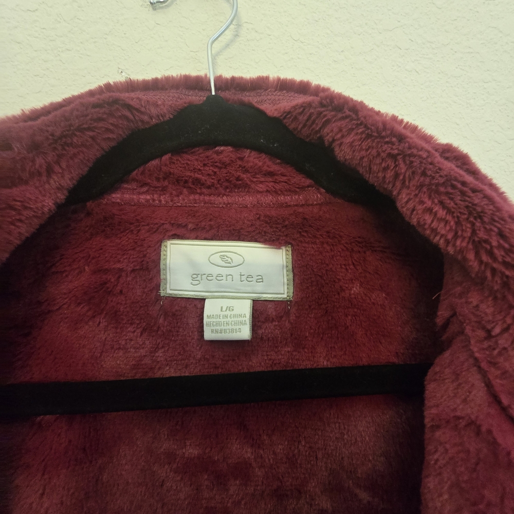 GreenTea Women's Burgundy Faux Fur‎ Jacket